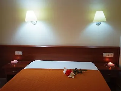 Turk Hotel Ölüdeniz 2*,  Turcja